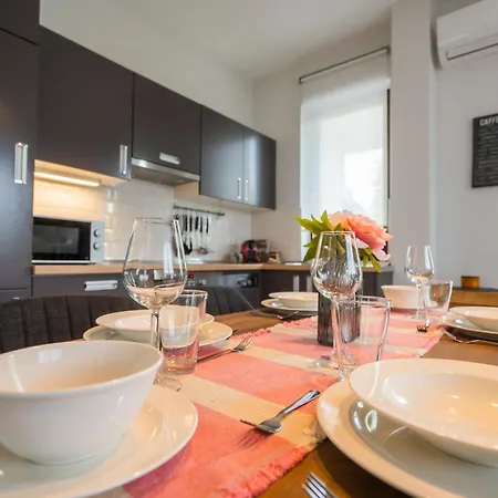 Apartment Fox A11 Zamardi