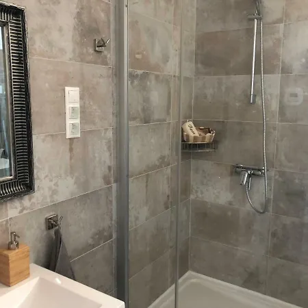 Fox A11 Apartment Zamardi